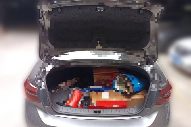 Used Infiniti Q50L 2018 2.0T Enjoyment Version China VI Standard Trunk