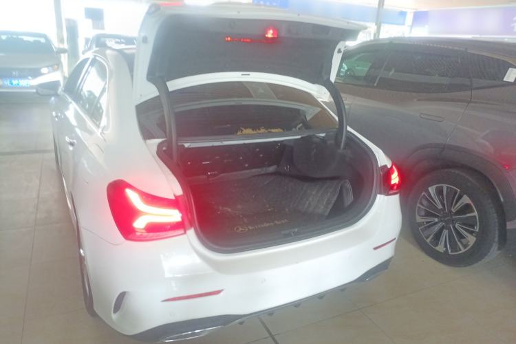 Used Mercedes-Benz A-Class 2020 Restyled A 200 L Sport Sedan Fashion Version Trunk