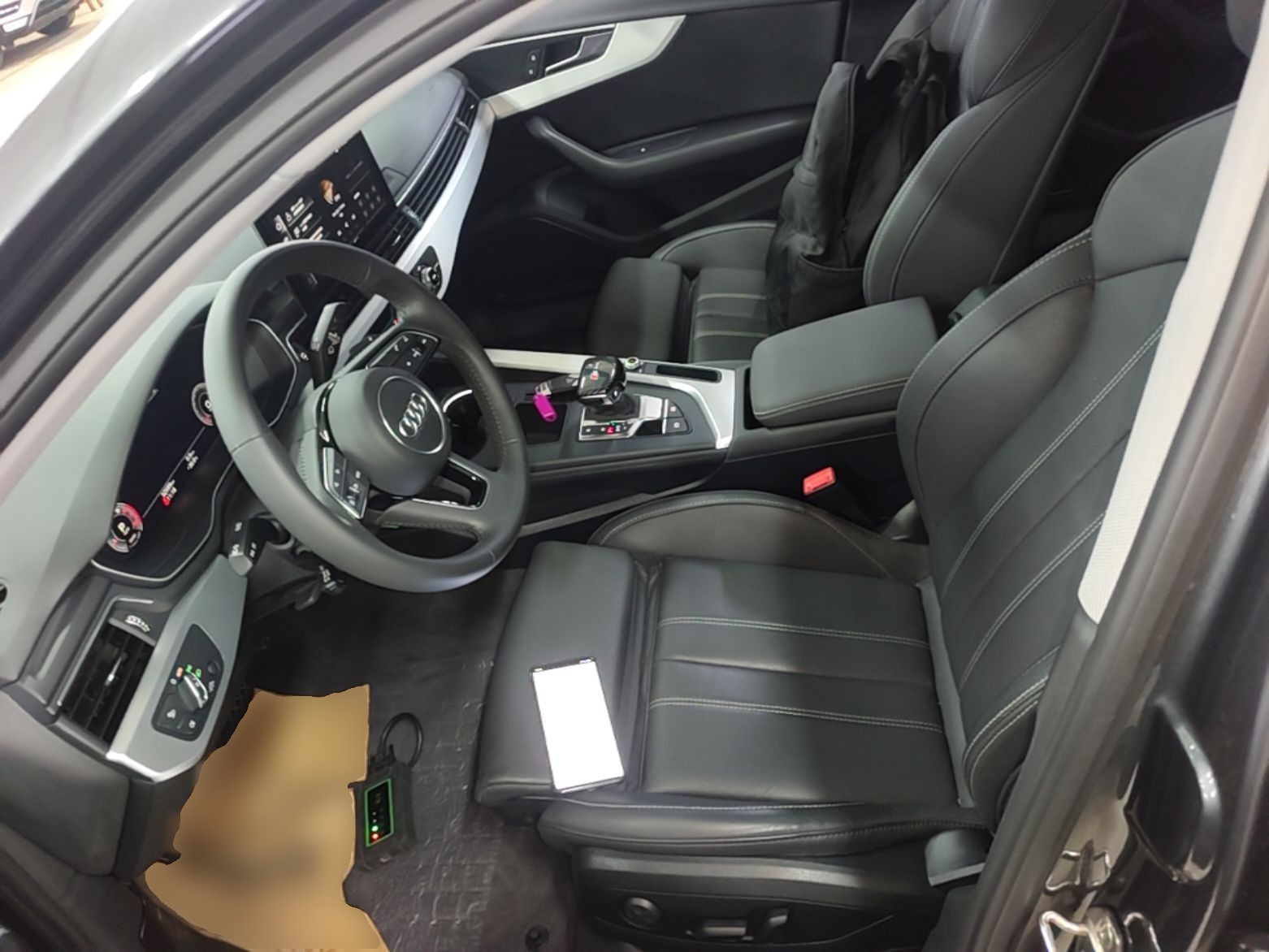 Vordere Reihe im Auto