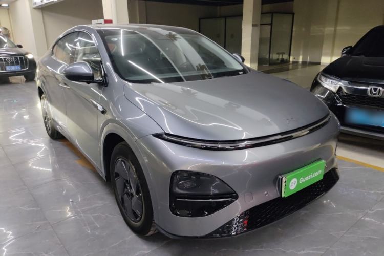 Used XPeng G6 2025 625 Long-Range Max Flagship Edition Front Right 45 Deg