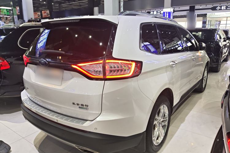 Used Ford Edge 2016 EcoBoost 245 Two-Wheel-Drive Titanium 7-Seater