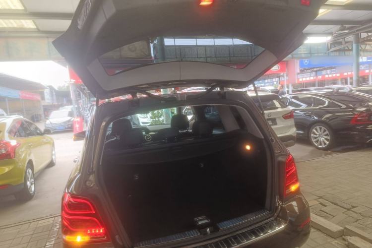 Used Mercedes-Benz GLK-Class 2013 GLK 300 4MATIC Dynamic Sunroof Model
