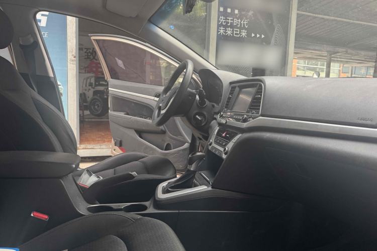 Used Hyundai Elantra (6th Generation / Lingdong) 2016 1.6L Automatic ZhiXuan – Elite Version
