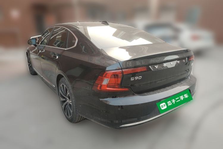 Used Volvo S90 New Energy 2021 T8 eDrive Hybrid Zhiyi Luxury Edition Rear Left 45 Deg