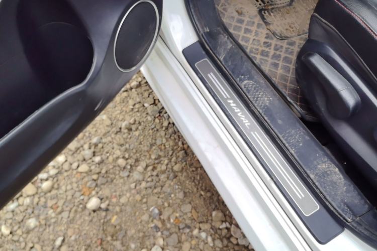 Used Haval H6 2014 Upgraded Model 1.5T Manual Two-Wheel Drive Elite Version
