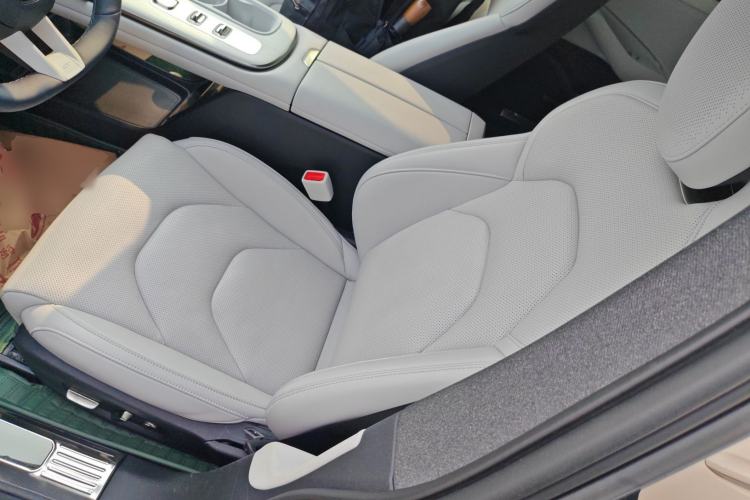 Used Xiaomi Auto SU7 2024 Rear-Drive Long-Range Intelligent Driving Version