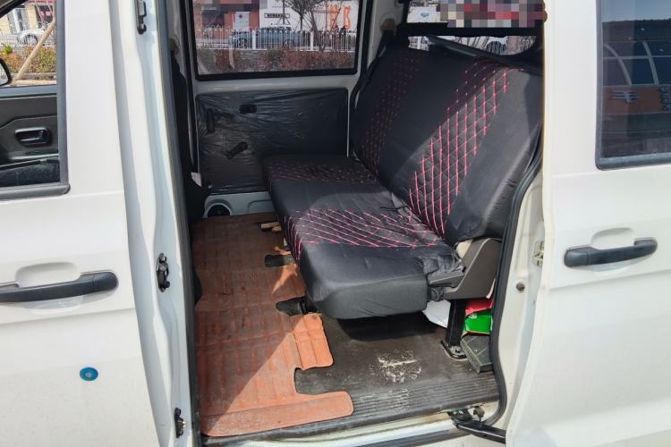 Used Wuling Hongguang V 2022 1.5L Jingqu Edition Electric-Assist LAR