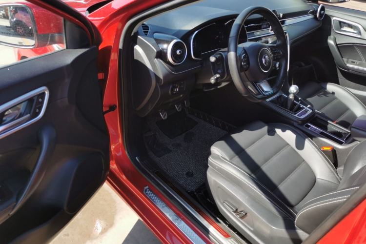 Used MG 6 2017 20T Manual Luxury Smart Connect Version China V Standard