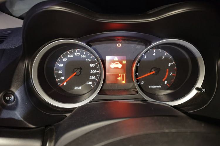 Used Mitsubishi Lancer EX 2011 Fashion Edition 1.8L Manual Smart Type Instrument Cluster