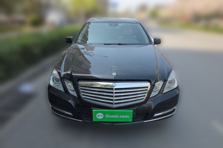 Used Mercedes-Benz E-Class 2013 E 260 L CGI Stylish Model
