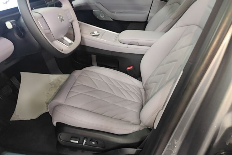 Used Nio EC6 2025 75 kWh