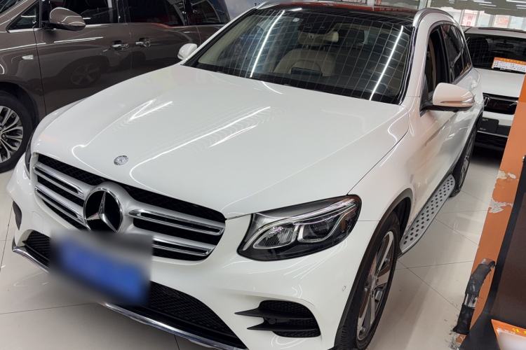 Used Mercedes-Benz GLC 2017 GLC 260 4MATIC Luxury Model