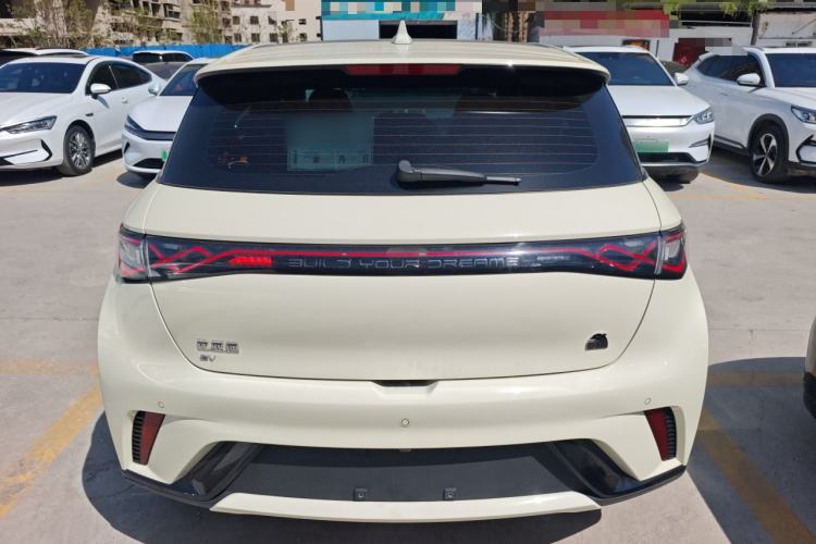 Used BYD Dolphin 2023 420 km Fashion Edition