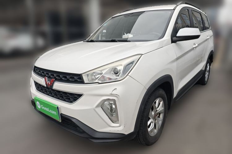 Used Wuling Hongguang S3 2019 1.5L Manual Comfort Model China VI Standard