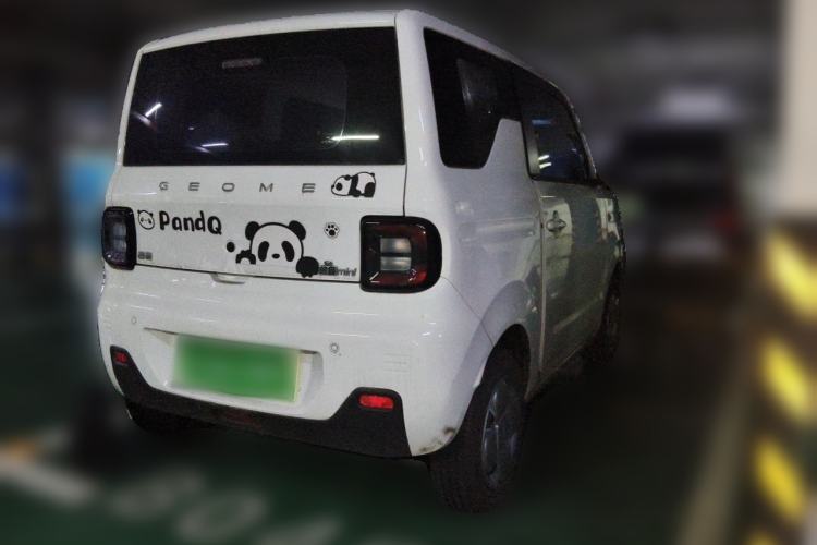 Used Geely Galaxy Panda 2023 Panda Mini 200km Endurance Bear
