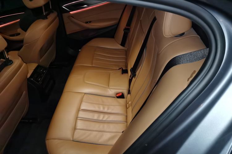 Used BMW 5 Series (Import) 2018 525i M Sport Package