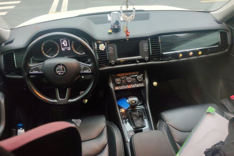 Used Skoda Kodiaq 2017 TSI330 7-Seater Two-Wheel-Drive Luxury Edition
