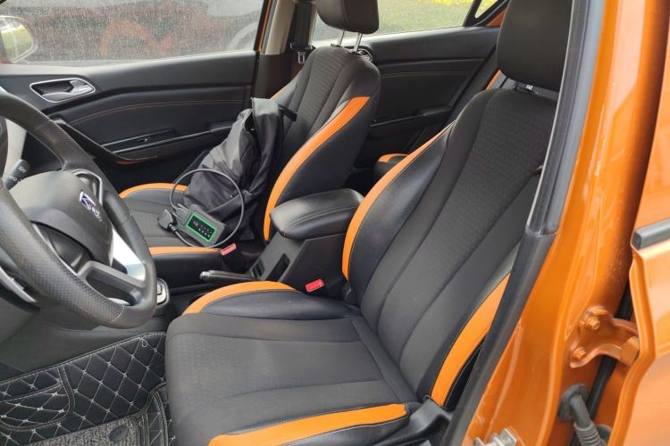 Used Baojun 310 2017 1.5L Automatic Fashion Model
