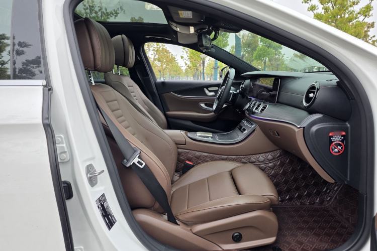 Used Mercedes-Benz E-Class 2021 Facelift E 260 L Sport Edition Interior 7