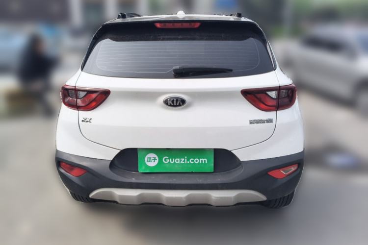 Used Kia kx1 Stonic 2021 1.4L CVT Fun & Sunroof Model
