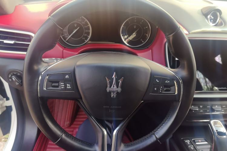 Used Maserati Ghibli 2021 2.0T Sharp Edition