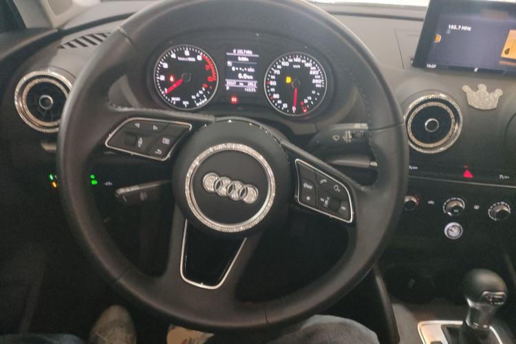 Used Audi A3 2020 Restyled Limousine 35 TFSI Ambition Version China VI
