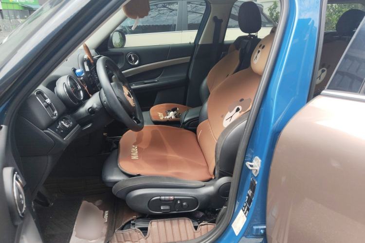 Used MINI Countryman 2019 1.5T COOPER ALL4 Artist Weekend Travel Edition
