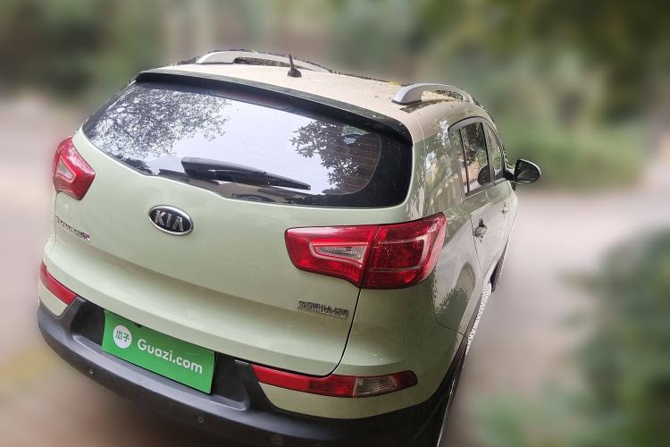 Used Kia Sportage R 2012 2.0L Automatic Two-Wheel Drive GL Trim
