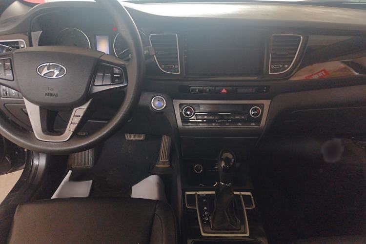 Used Hyundai Mistra 2014 1.8L Automatic Smart GLS