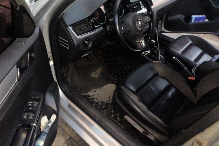 Used Volkswagen Bora 2014 1.6L Automatic Comfort Model
