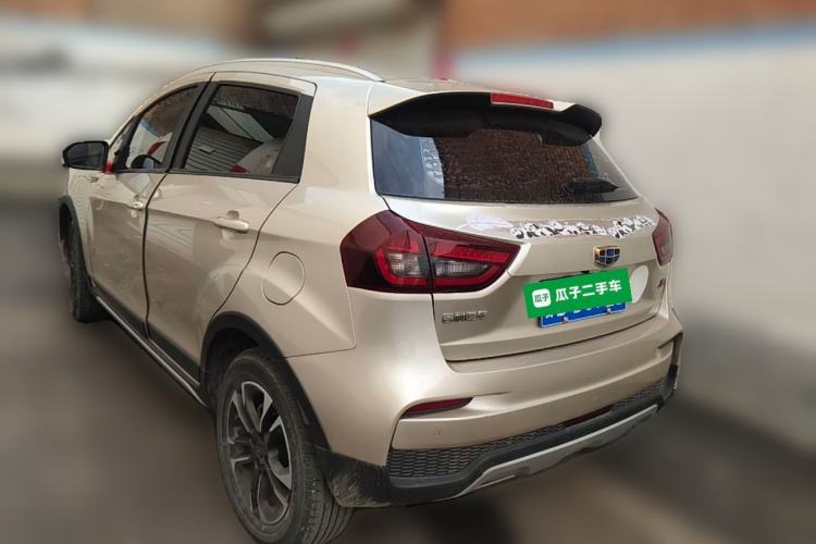 Used Geely Auto Vision X3 2019 Upgraded Model 1.5L Manual Luxury Version
