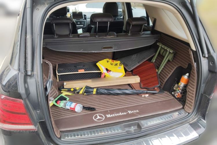 Used Mercedes-Benz GLE-Class 2016 GLE 320 4MATIC Dynamic Edition Trunk