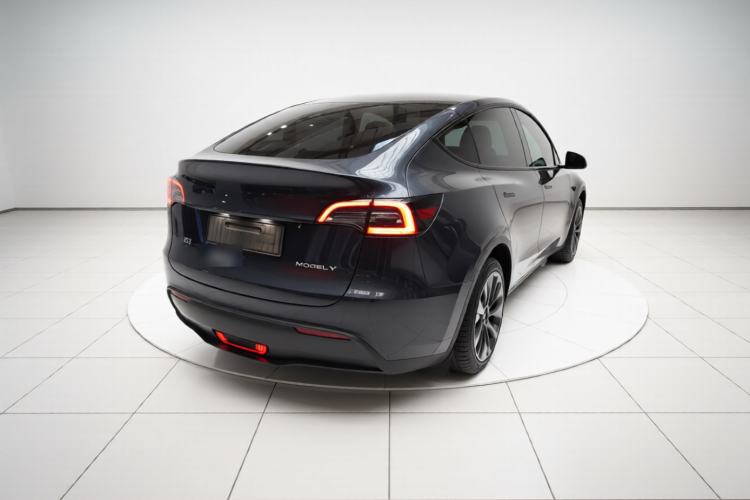 Used Tesla Model Y 2024 Rear-Wheel-Drive Version
