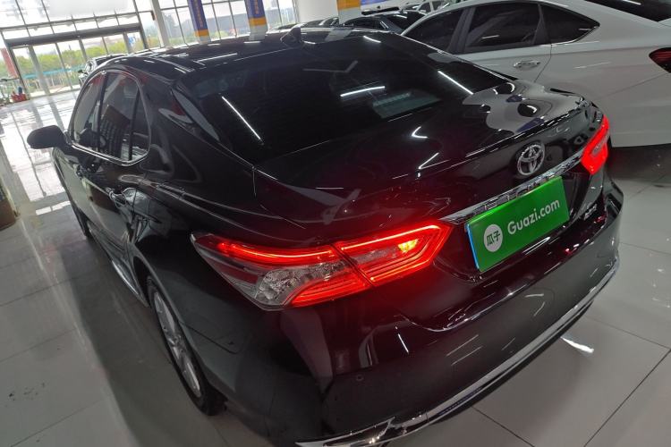 Used Toyota Camry 2023 2.0G Luxury Edition
