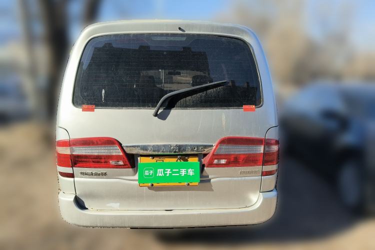 Used Jinbei Grace 2015 2.2L Classic Edition Standard Version Long Wheelbase 11 Seats
