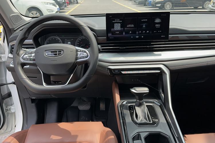 Used Geely Auto Vision X6 2021 PRO 1.4T Automatic Prestige Model
