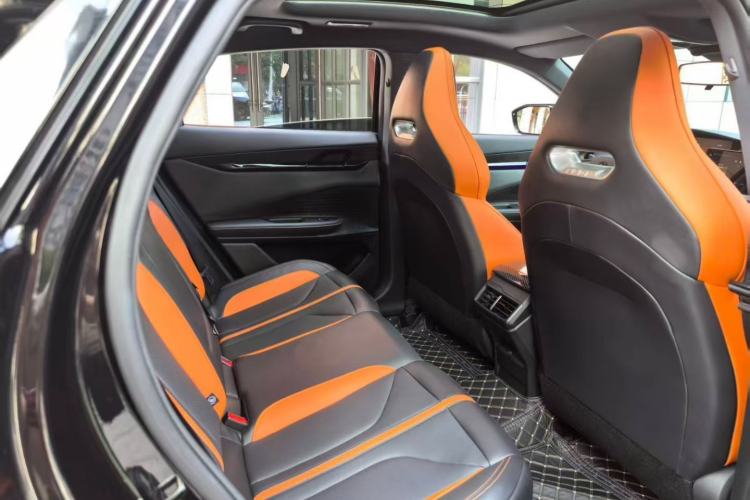 Used CHANGAN UNI-V 2024 1.5T Prestige Sport Edition Interior 4