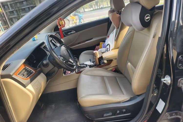 Used Hyundai Mistra 2014 1.8L Automatic Deluxe DLX Model Left Front Seat