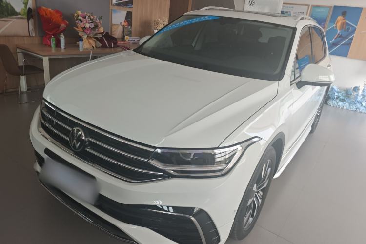 Used Volkswagen Tiguan L 2024 Outstanding Model 330TSI Automatic Two-Wheel Drive R-Line Dragon Glory Edition