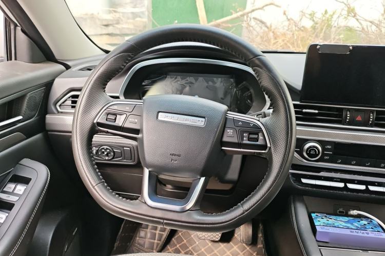 Used Soueast DX8S 2022 1.5T DCT Chieftain Edition 5 Seats
