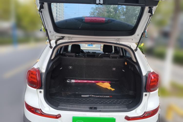 Used Qoros 5 2018 1.6T Automatic Leading Model
