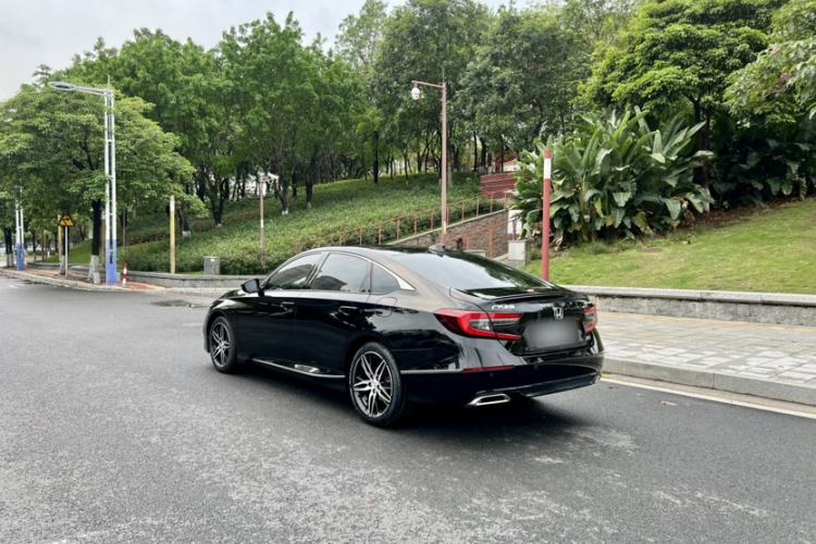 Used Honda Accord 2022 260TURBO Phantom Night · Prestige Edition
