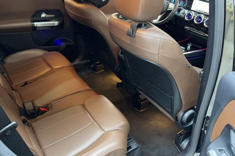 Used Mercedes-Benz GLB 2021 GLB 200 Dynamic Edition Interior 7