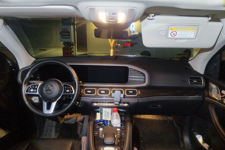 Used Mercedes-Benz GLS 2021 Refresh GLS 450 4MATIC Fashion Edition Center Console