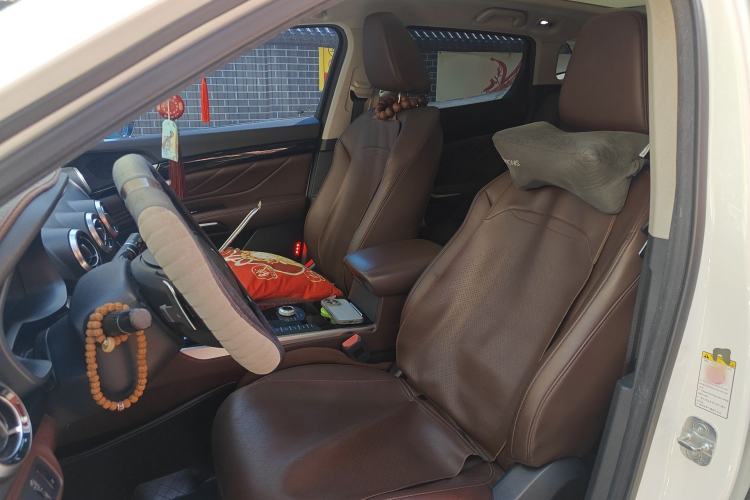 Used Wey VV7 2017 2.0T Ultra-Luxury Version
