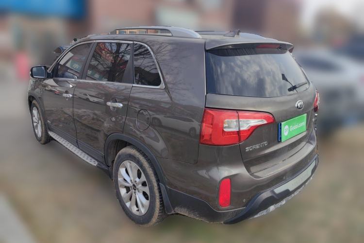 Used Kia Sorento 2013 2.4L 7-Seater Gasoline Luxury Version China IV Standard
