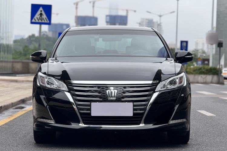 Used Toyota Crown 2015 2.5L Smart Edition Front