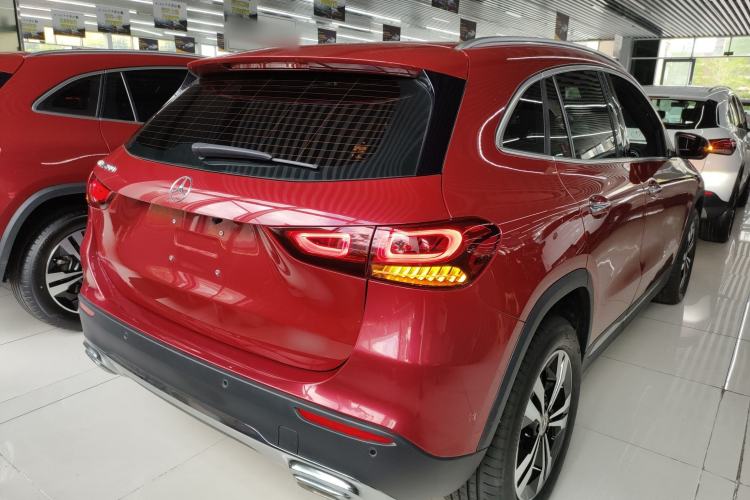 Used Mercedes-Benz GLA 2020 GLA 200 Rear Right 45 Deg