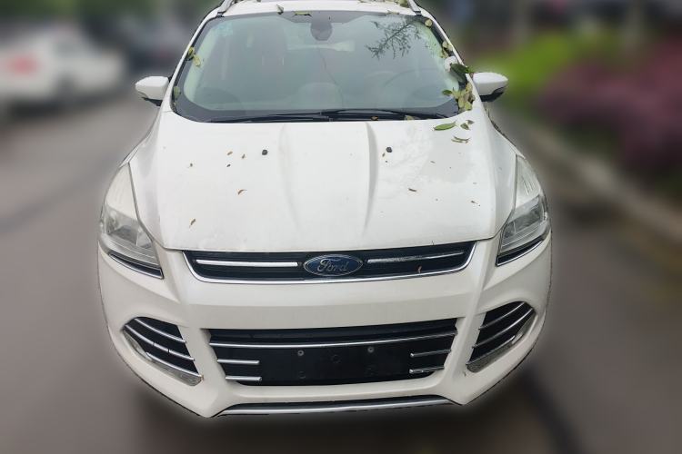 Used Ford Kuga 2013 1.6L GTDi Two-Wheel-Drive Trend Model Front