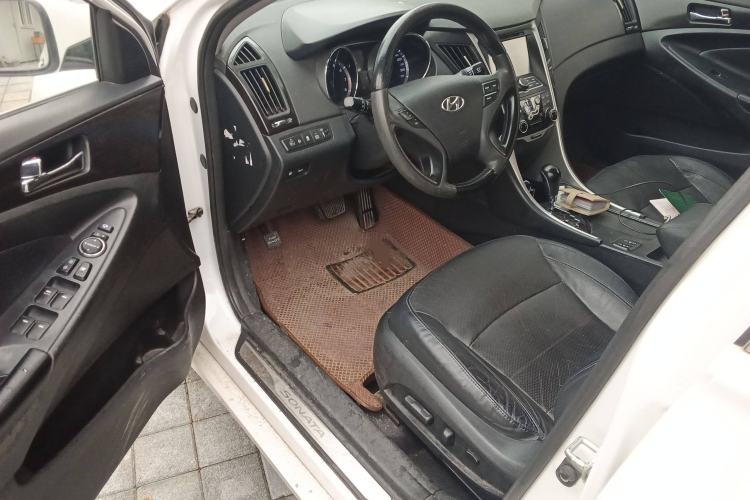 Used Hyundai Sonata 2013 2.0L Automatic Luxury Edition